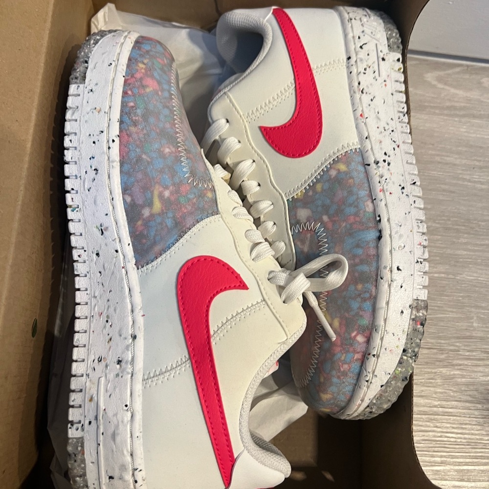 Nike Kids White Sneakers with Hot Pink Swoosh and Multicolor Panels